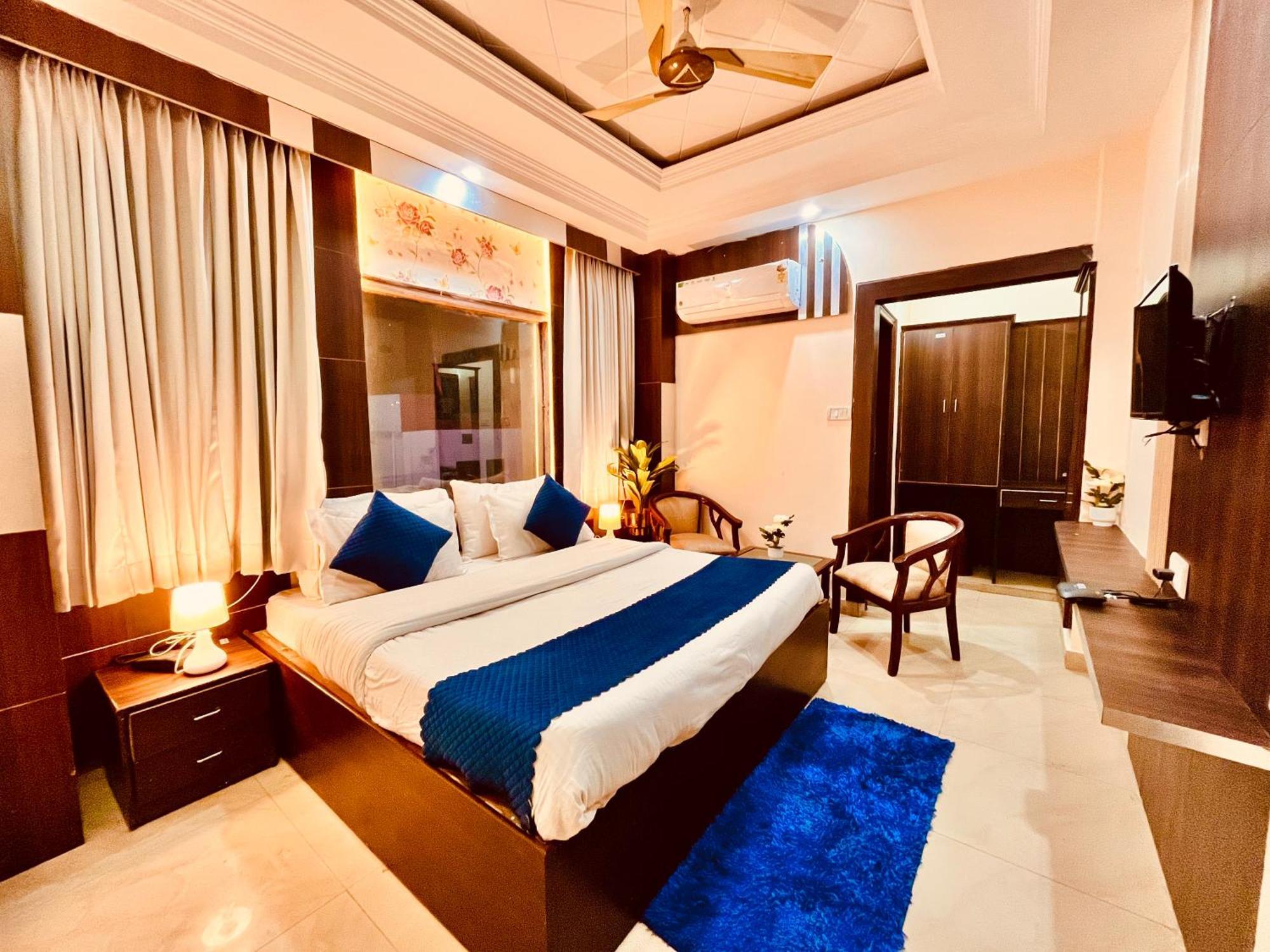 The Ramawati - A Four Star Luxury Hotel Near Ganga Ghat Haridwar Exterior photo