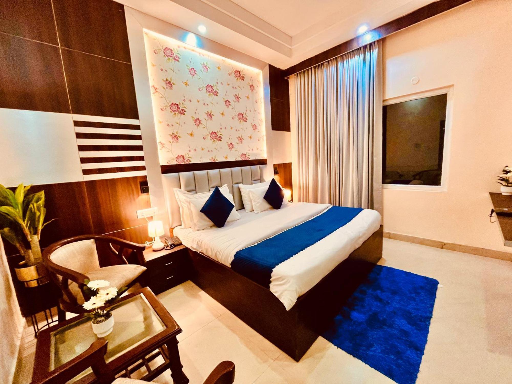 The Ramawati - A Four Star Luxury Hotel Near Ganga Ghat Haridwar Exterior photo