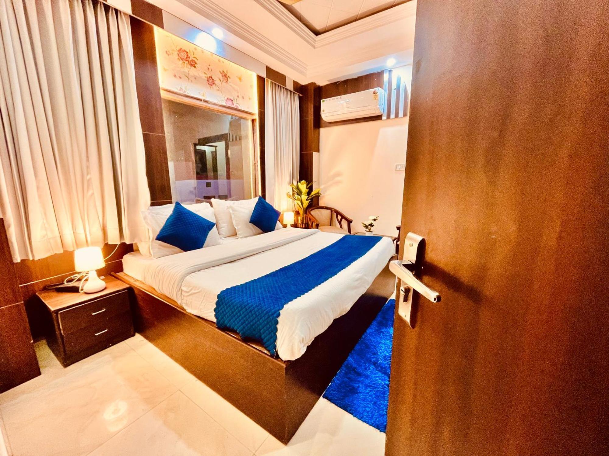 The Ramawati - A Four Star Luxury Hotel Near Ganga Ghat Haridwar Exterior photo