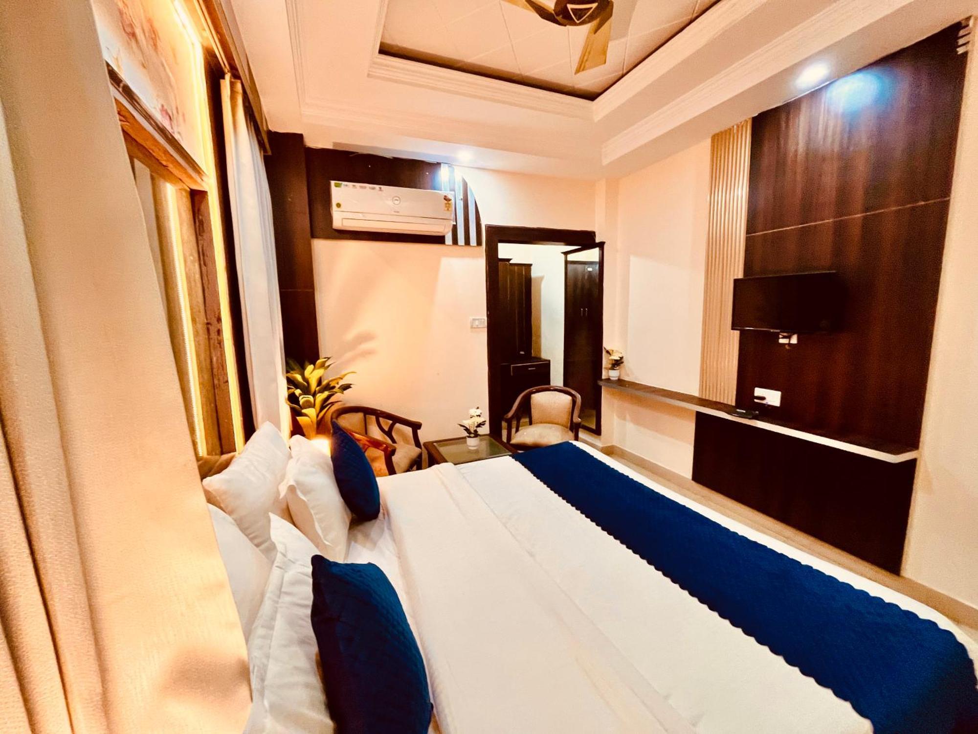 The Ramawati - A Four Star Luxury Hotel Near Ganga Ghat Haridwar Exterior photo