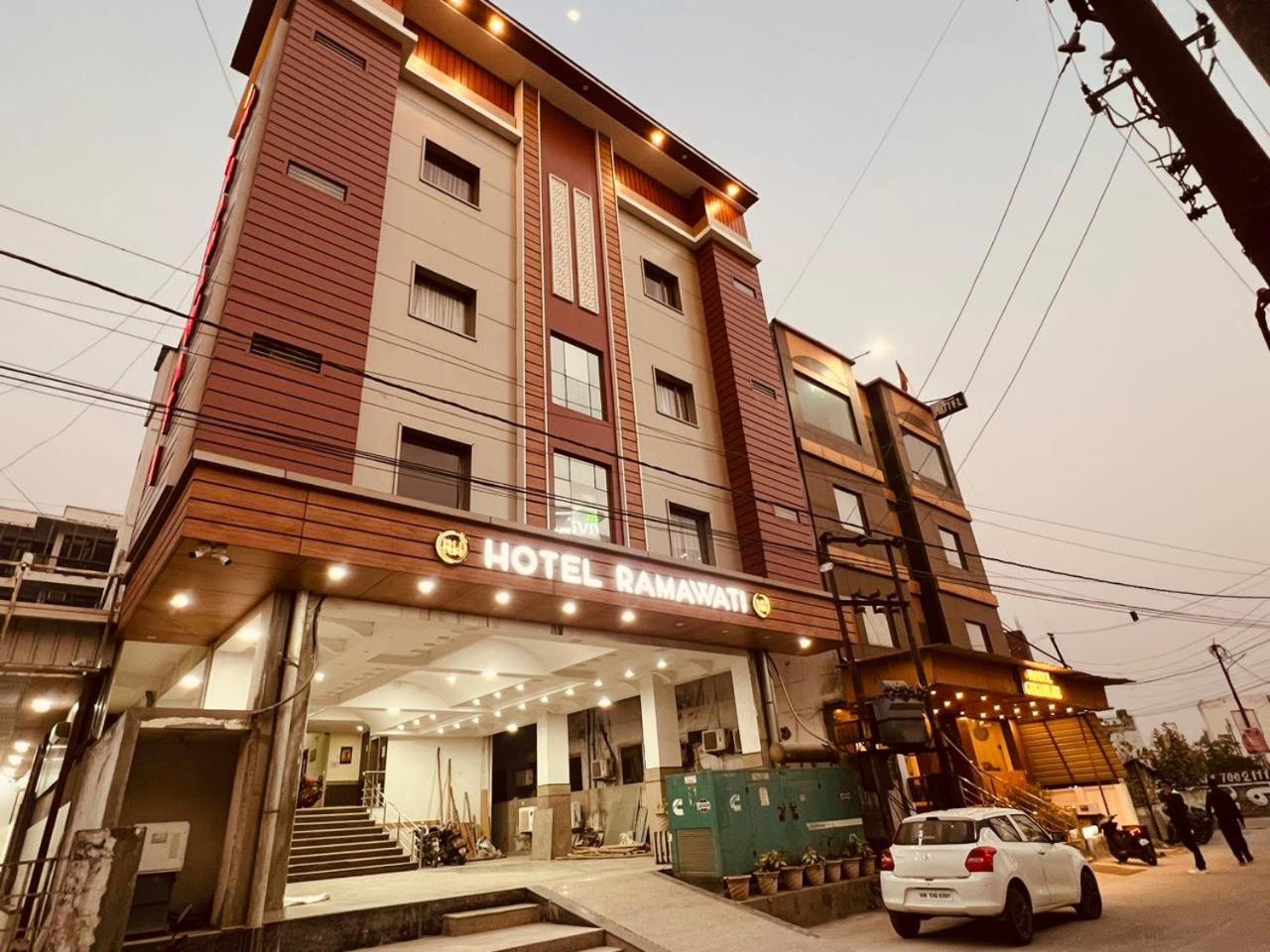 The Ramawati - A Four Star Luxury Hotel Near Ganga Ghat Haridwar Exterior photo